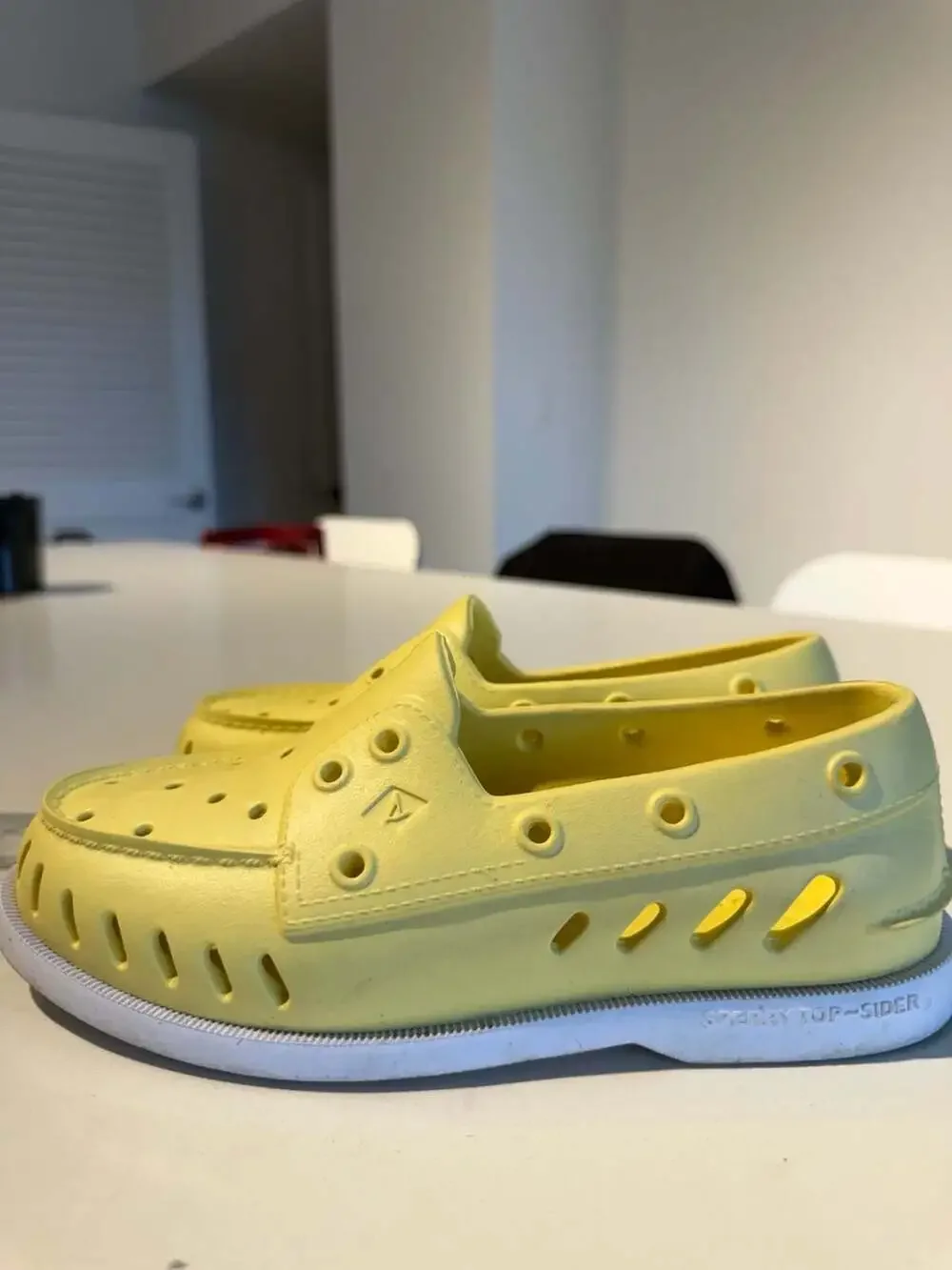 Sperry Top-Sider Authentic Original Float Yellow Boat Shoes Men's 8 Women's 10